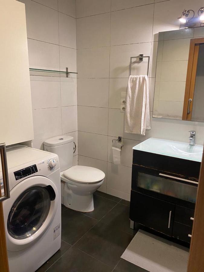 Cozy Apartment At A Great Location! L'Hospitalet de Llobregat Exterior photo